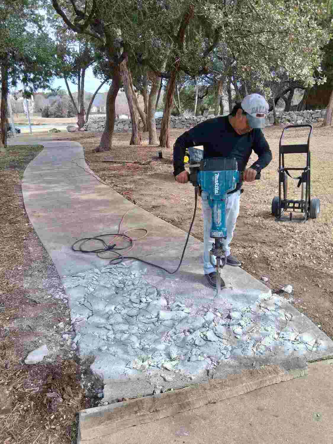 Rompiendo el concreto viejo